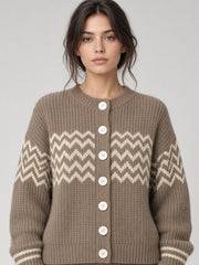 Cardigan taupe à motifs géométriques écrus — vue de face