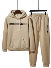 Ensemble sweat capuche graphisme arbre beige — pièce isolée sur cintre, vue de face