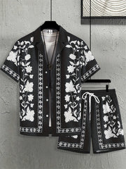 Ensemble chemise ethnique et short noir et blanc — vue accrochée au mur, de face
