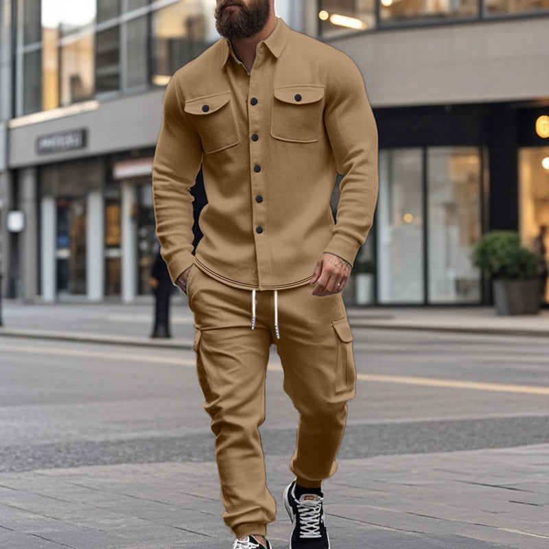Ensemble veste boutonnée et pantalon