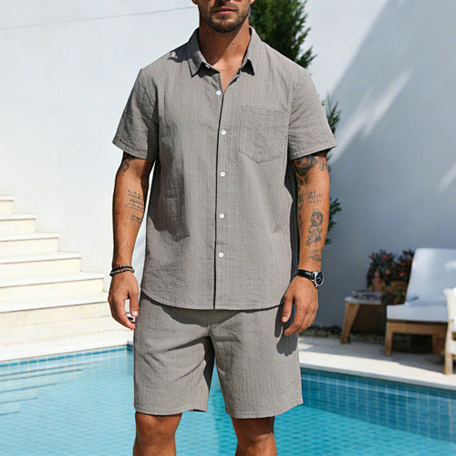 Ensemble chemise rayée et short droit