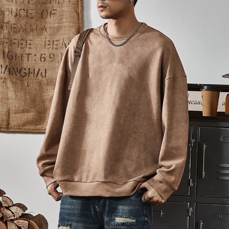 Sweat uni à épaules tombantes marron — vue portée de face
