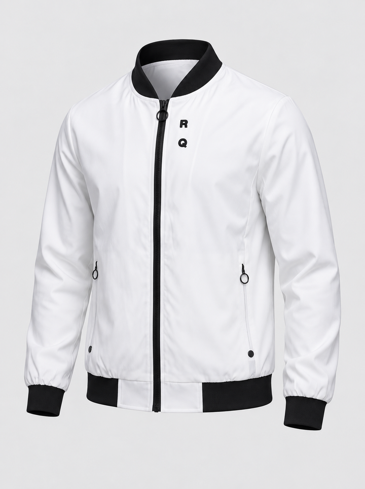 Blouson blanc à bords noirs, pièce isolée vue de trois quarts