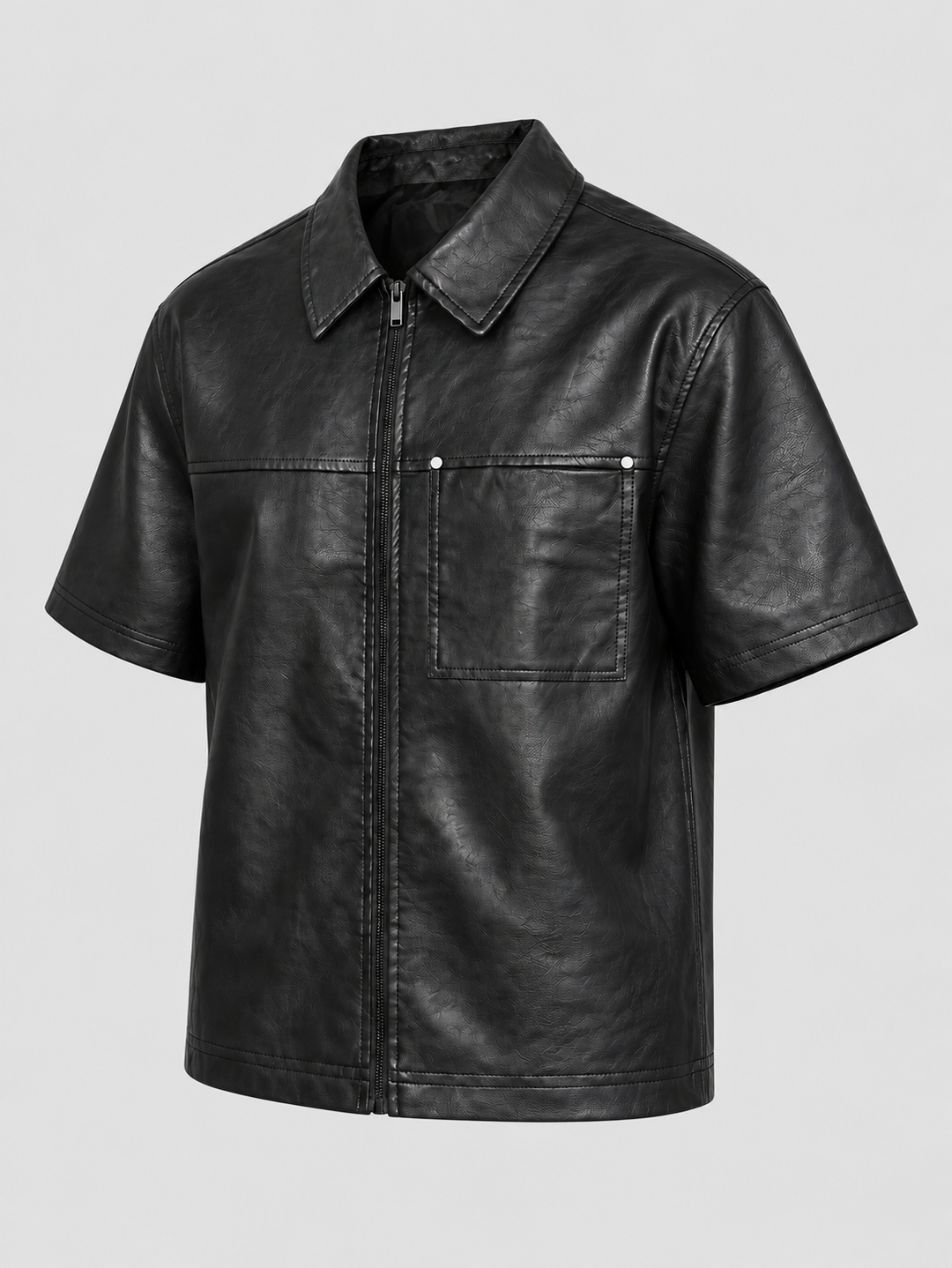 Chemise zippée noire, pièce isolée vue de trois quarts
