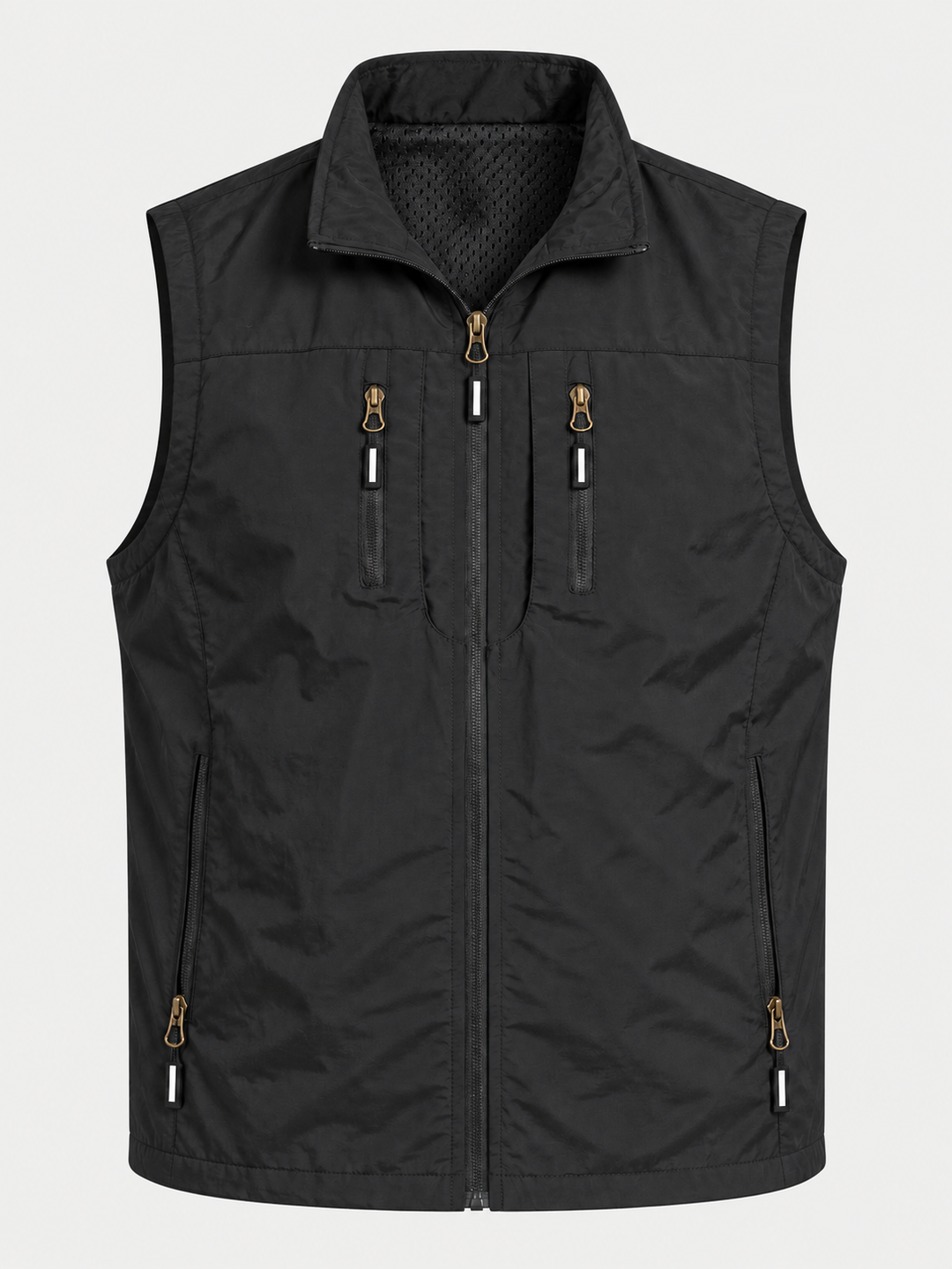 Gilet zippé noir à poches multiples, pièce isolée vue de face