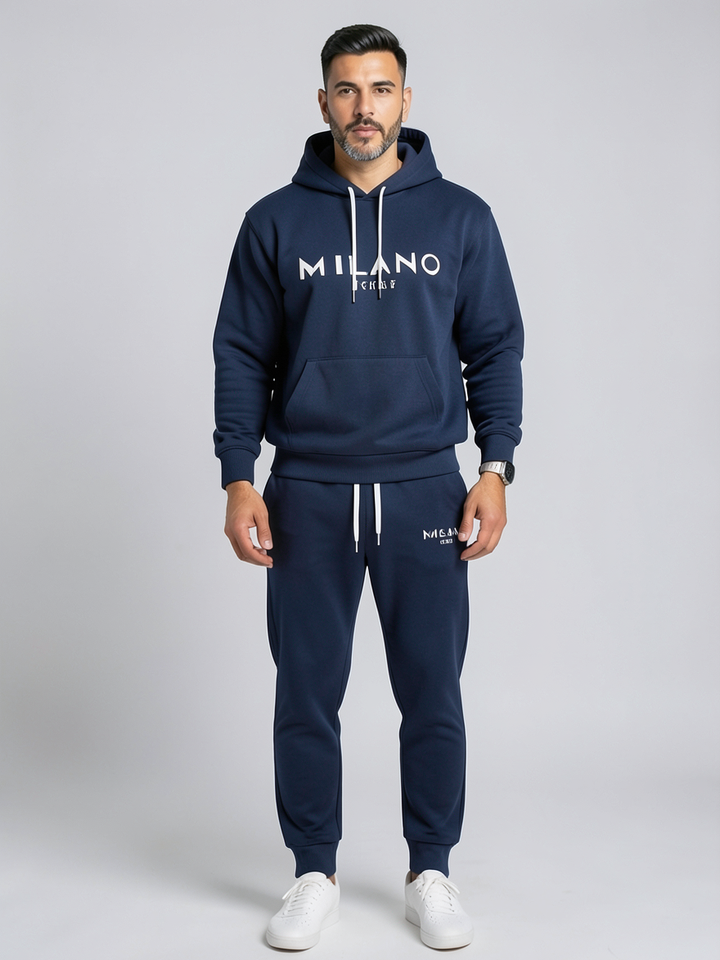 Ensemble hoodie imprimÃ© et jogging — vue de face. Soniel Paris.