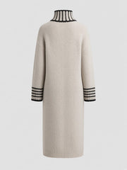 Robe midi gris clair à bords contrastés — pièce isolée, vue de dos