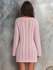 Robe mini rose ajourée à torsades — dos avec mannequin