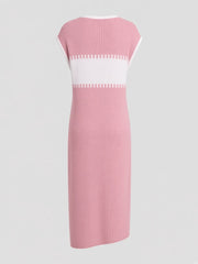 Robe midi vieux rose et blanche — pièce isolée, vue de dos