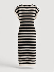 Robe midi rayée noire et blanche — pièce isolée, vue de dos