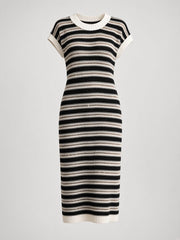 Robe midi rayée noire et blanche — pièce isolée, vue de face