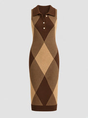 Robe midi brune à motif argyle — pièce isolée, vue de face