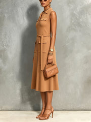 Robe midi camel à poches multiples — profil avec mannequin