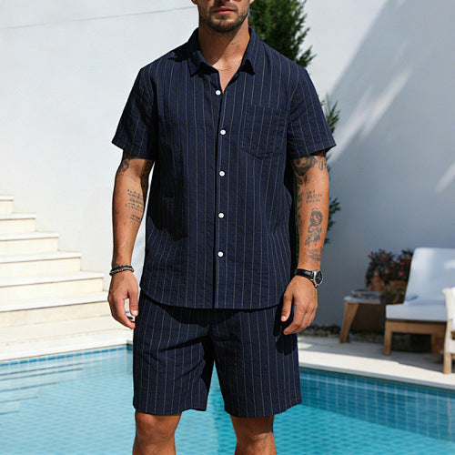 Ensemble chemise rayée et short droit
