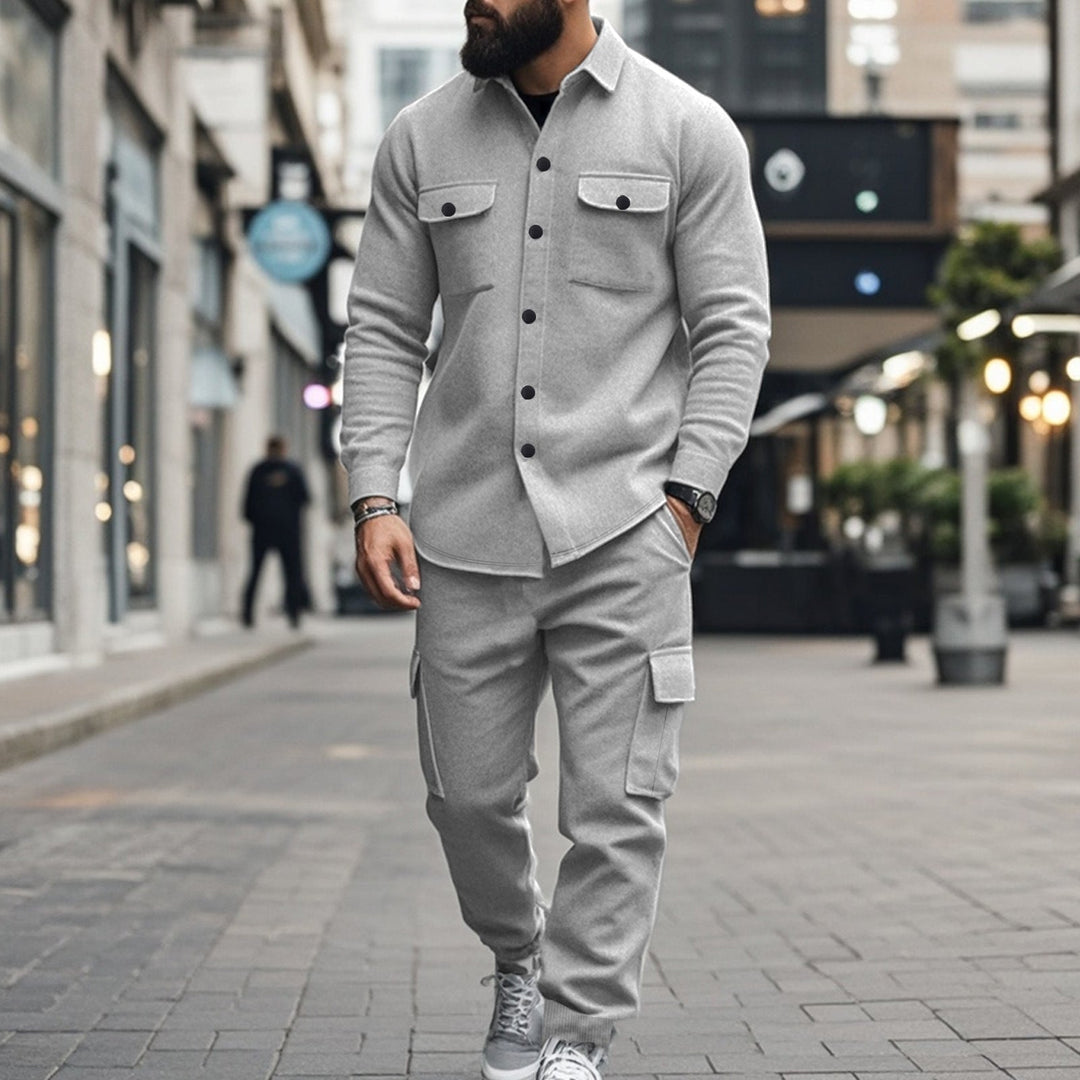 Ensemble veste boutonnée et pantalon
