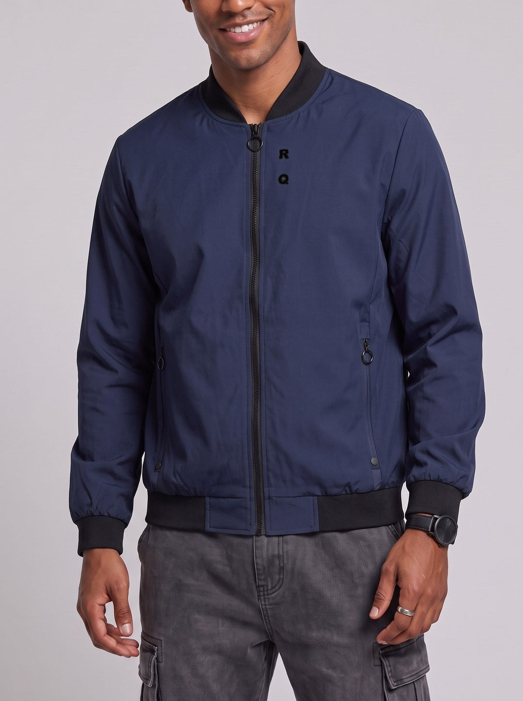 Veste zippée à col montant bleu marine — vue de face