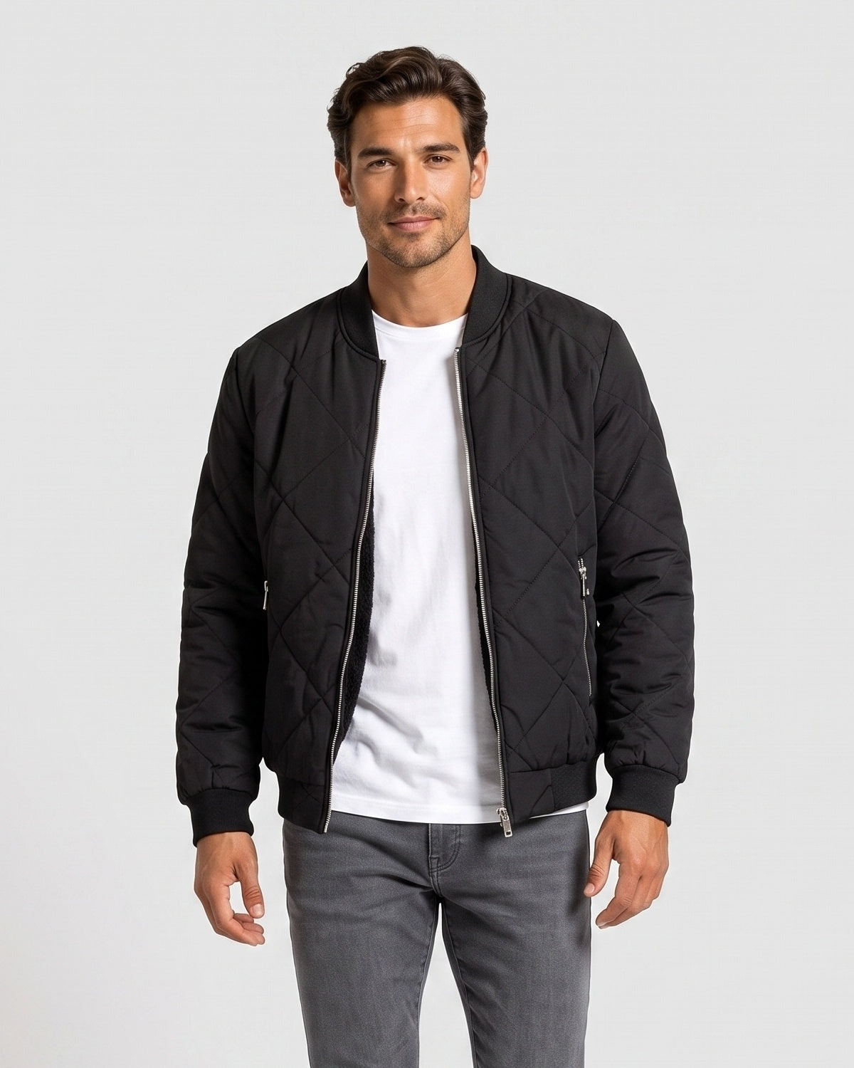 Blouson matelassé zippé noir, vue portée de face