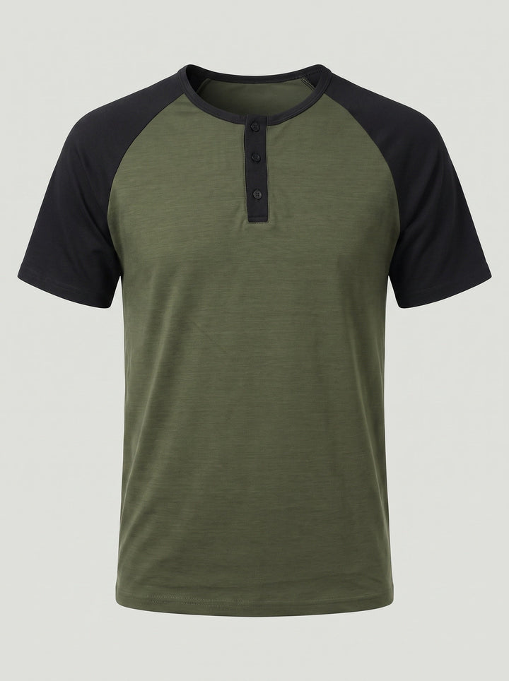 T-shirt col boutonné vert militaire, vue à plat