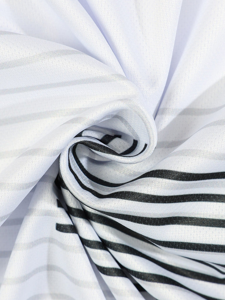 Ensemble à motifs graphiques blanc, détail du tissu