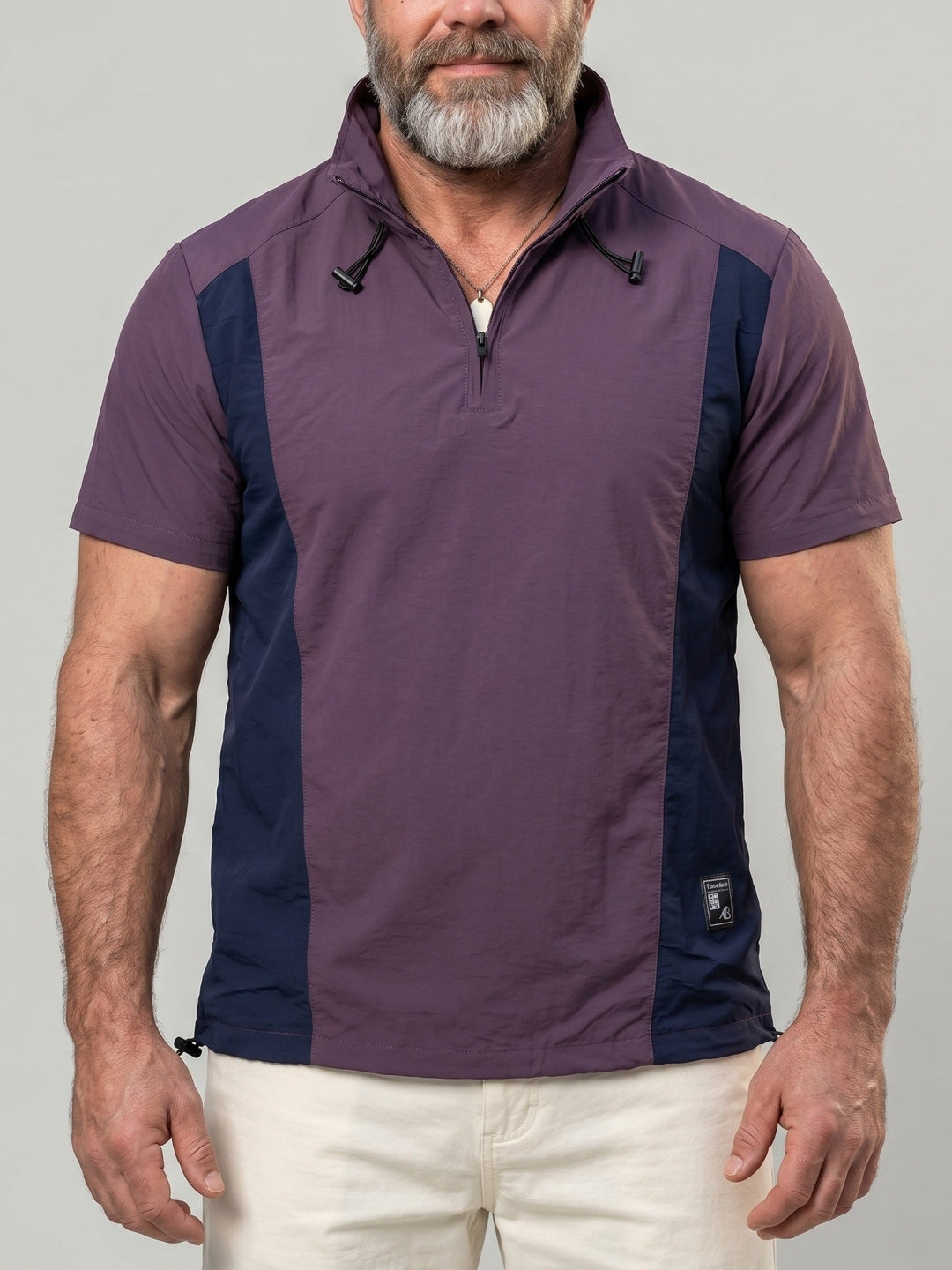 T-shirt d'été violet, vue portée de face