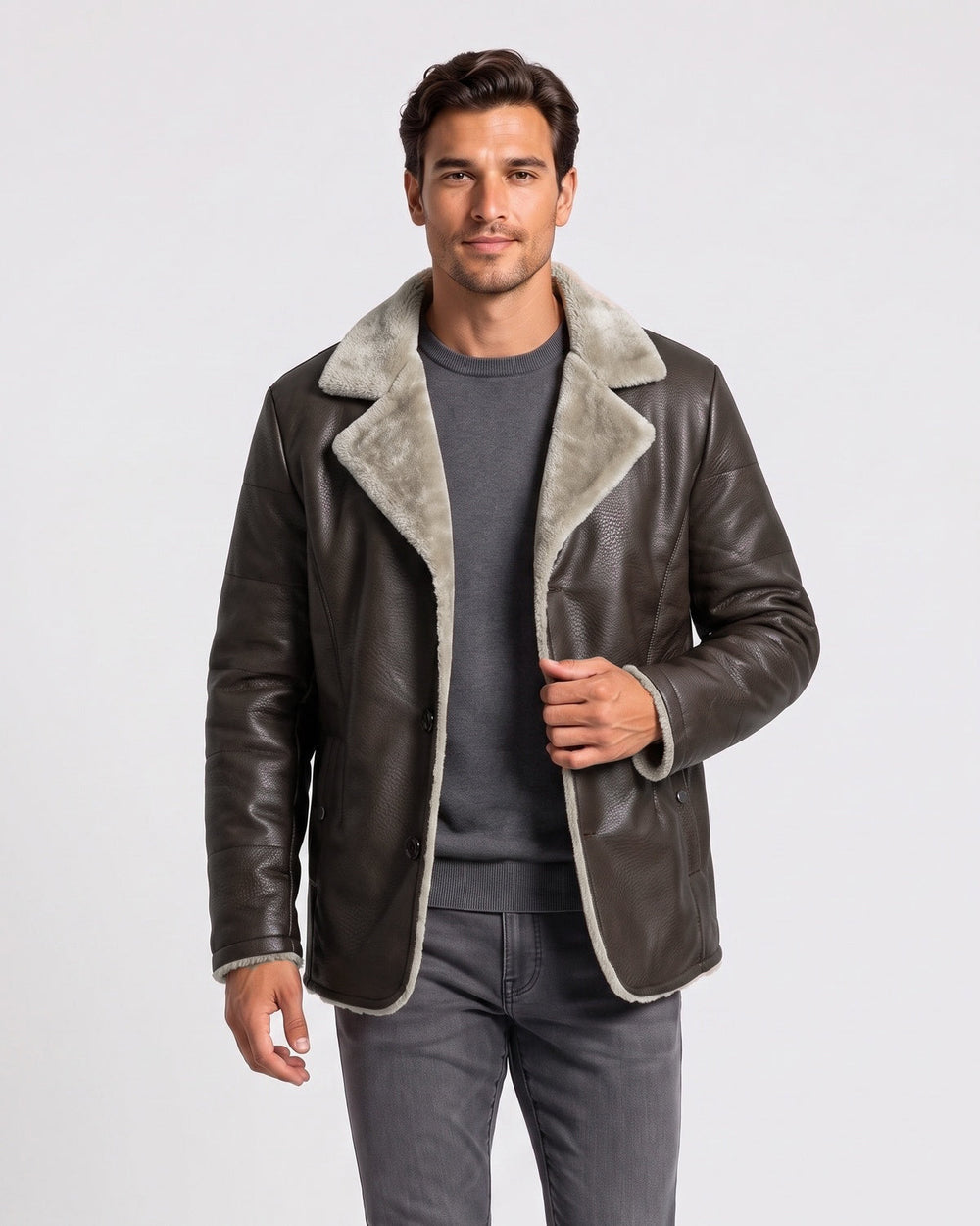Veste à revers et bordures duveteuses brune — vue de face