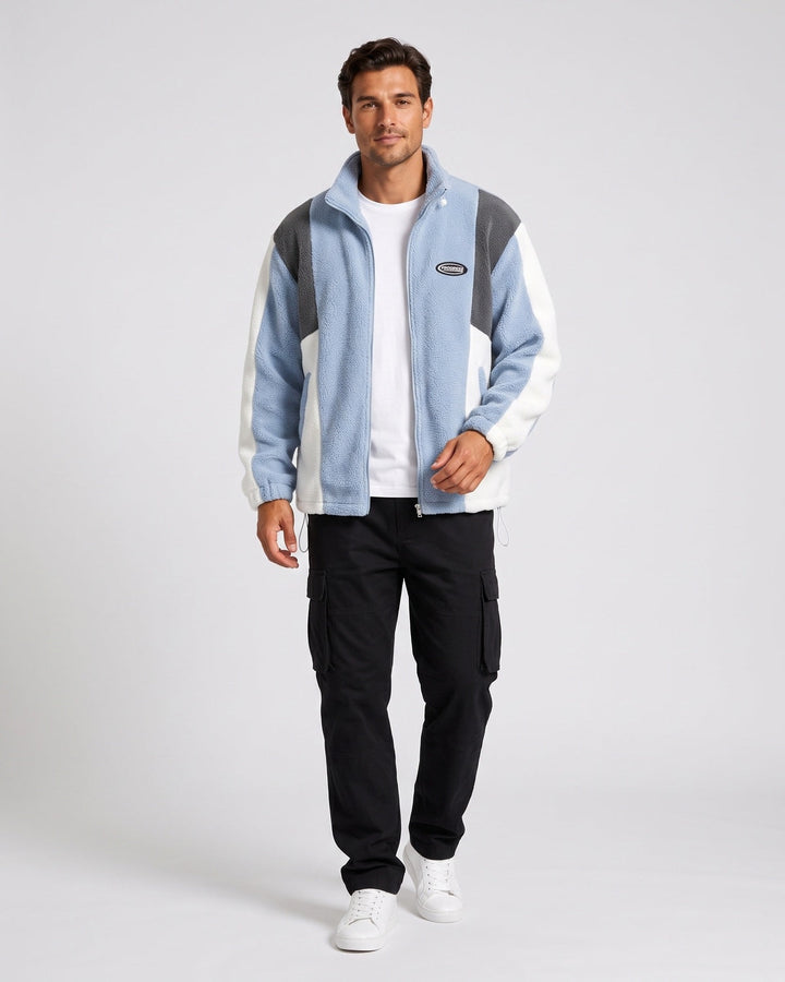Veste zippée à empiècements contrastés — vue portée en pied