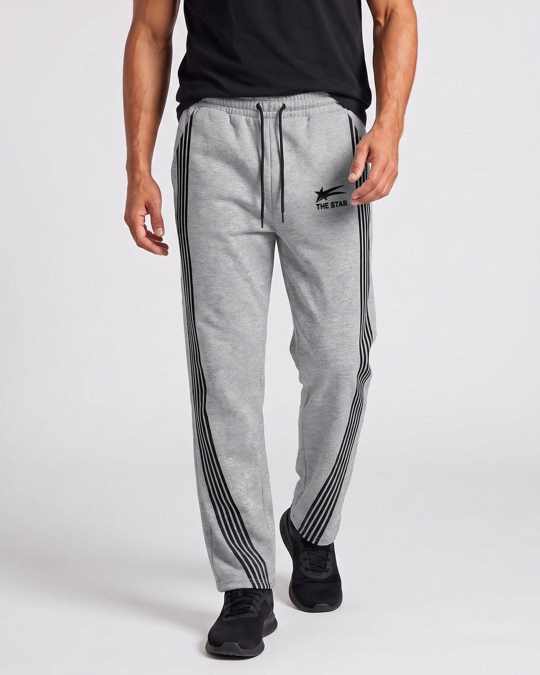 Pantalon jogging à bandes latérales, porté