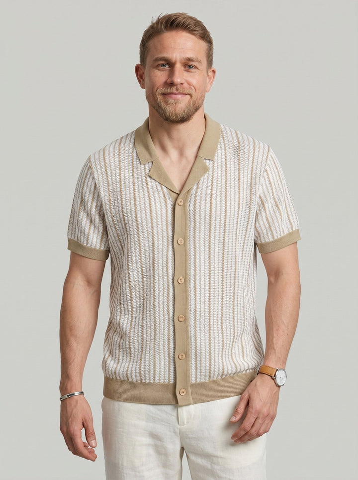 Polo rayé à boutonnage beige, vue portée de face