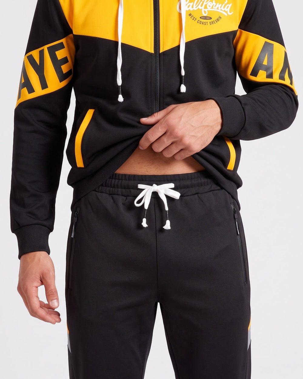 Ensemble sport coordonné — vue complémentaire du produit.