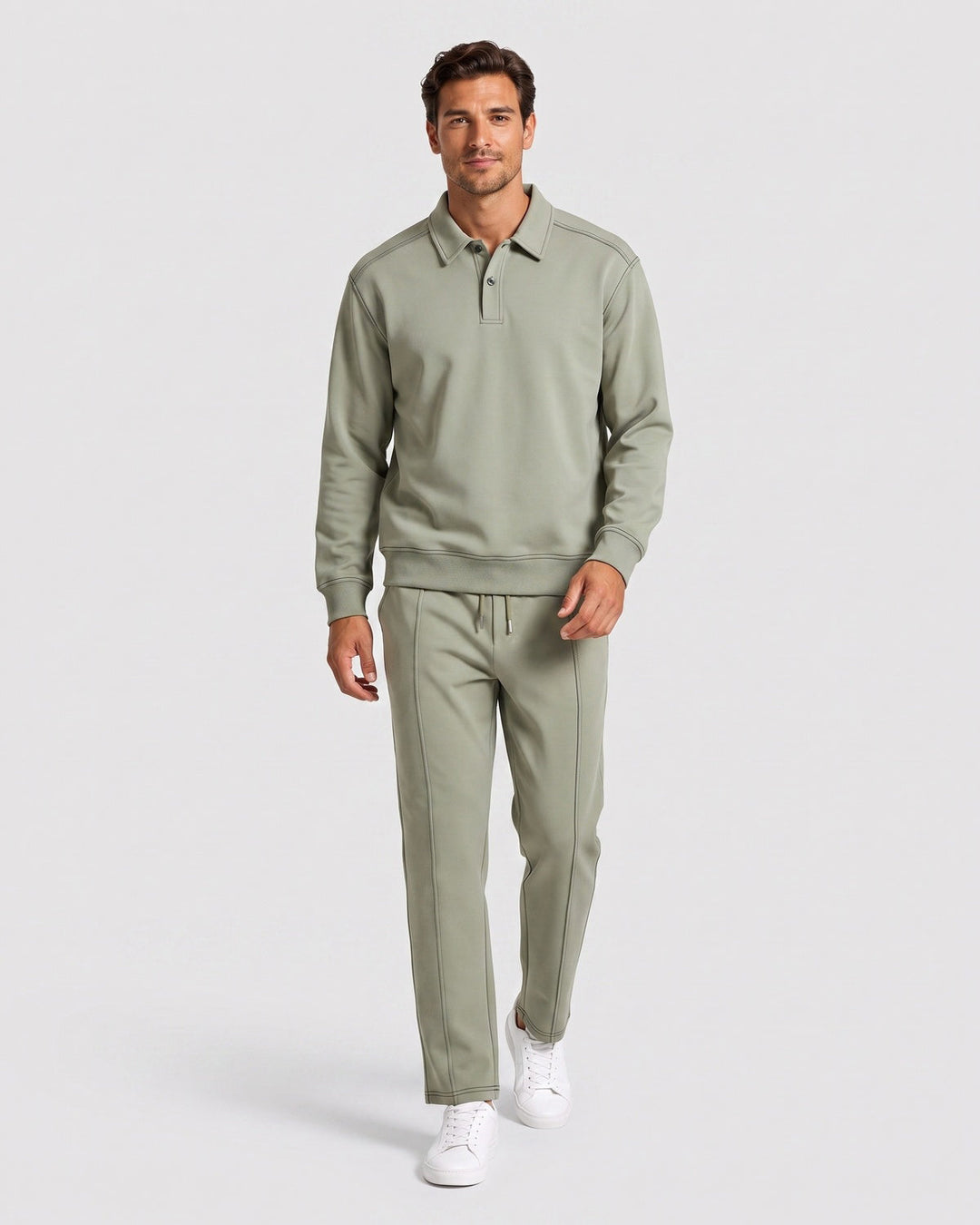 Ensemble polo et pantalon ample — vue principale du produit.