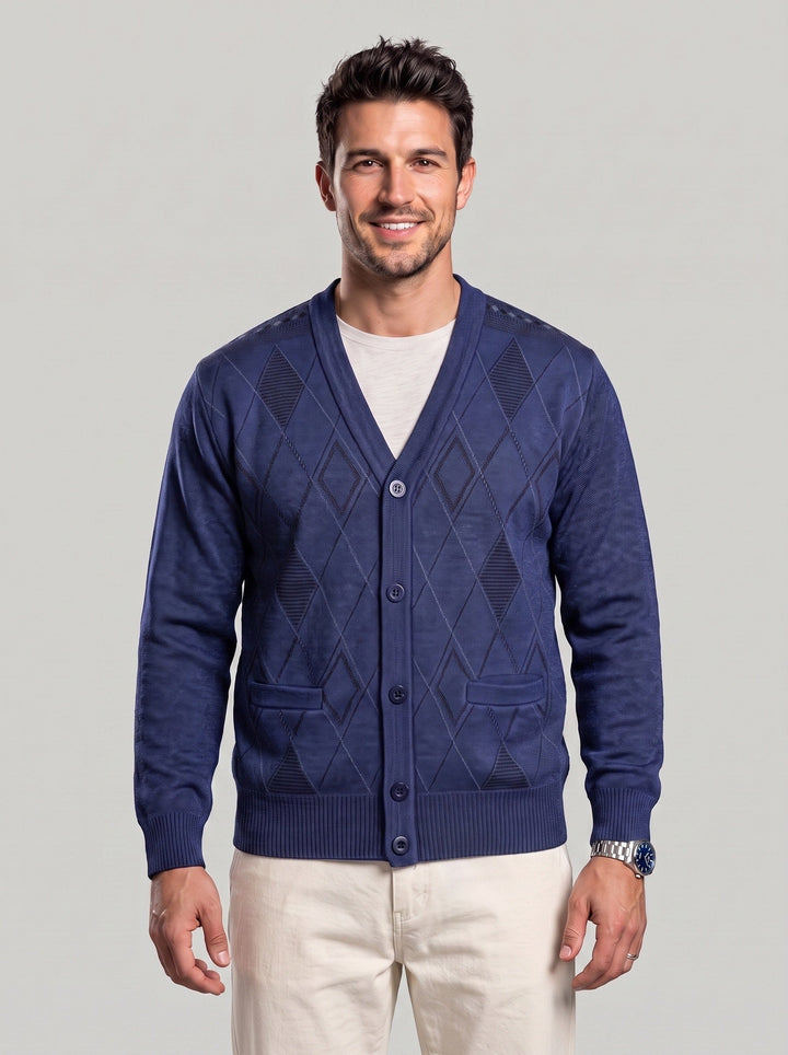 Cardigan boutonné à losanges bleu foncé, vue de face