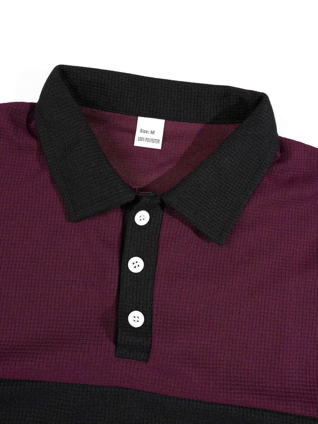 Tenue coordonnée texturée bordeaux, détail du col
