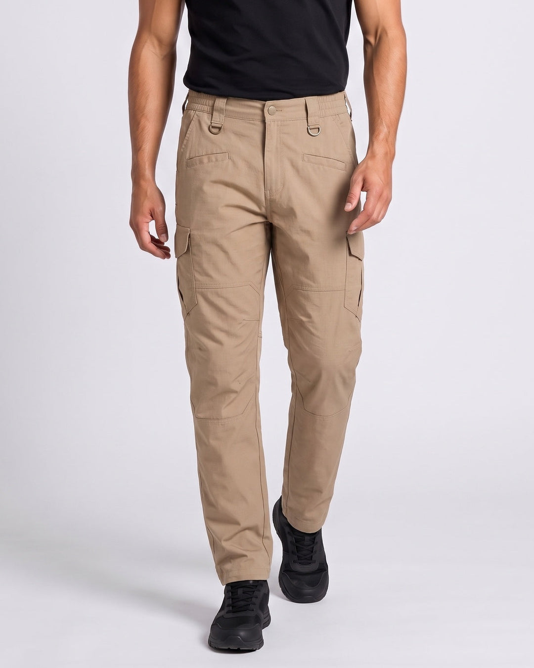 Pantalon cargo à poches latérales — vue complémentaire du produit.