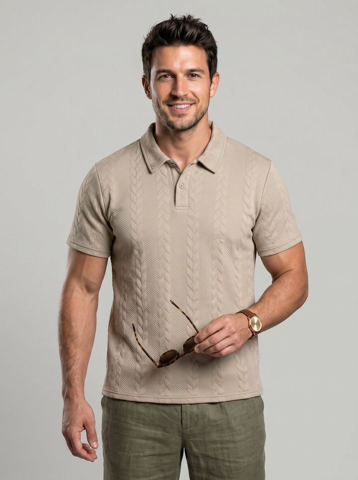 Polo en maille texturée — vue de côté