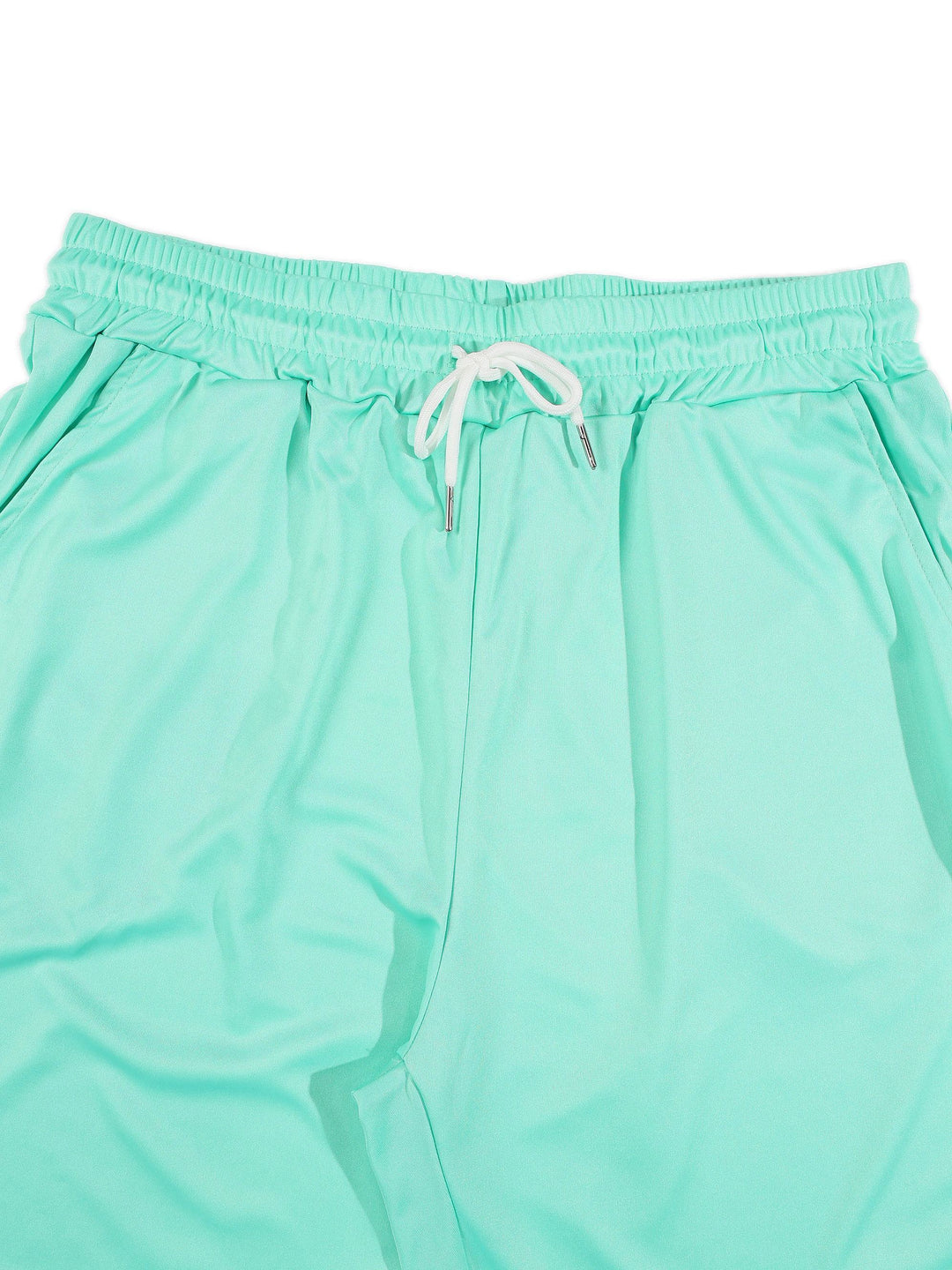 Ensemble haut demi-zip et short — vue complémentaire du produit.