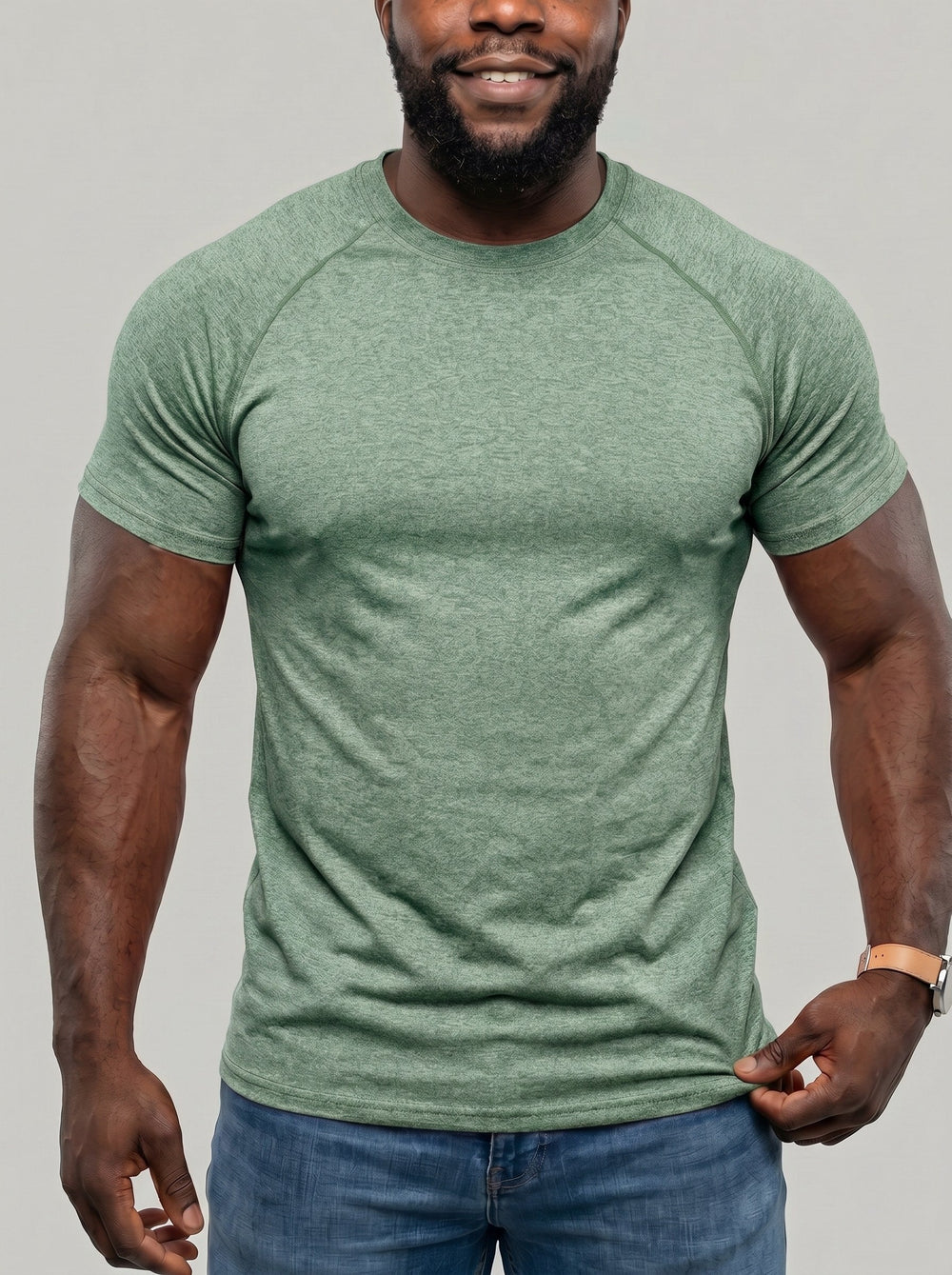 T-shirt à col rond vert, vue portée de face