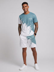 Tenue sport bleu clair, vue portée de face