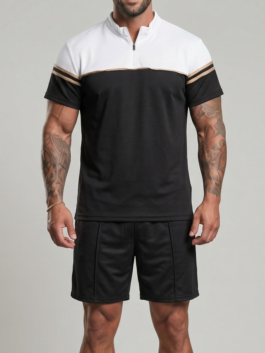 Ensemble t-shirt demi-zip et short noir, vue portée de face
