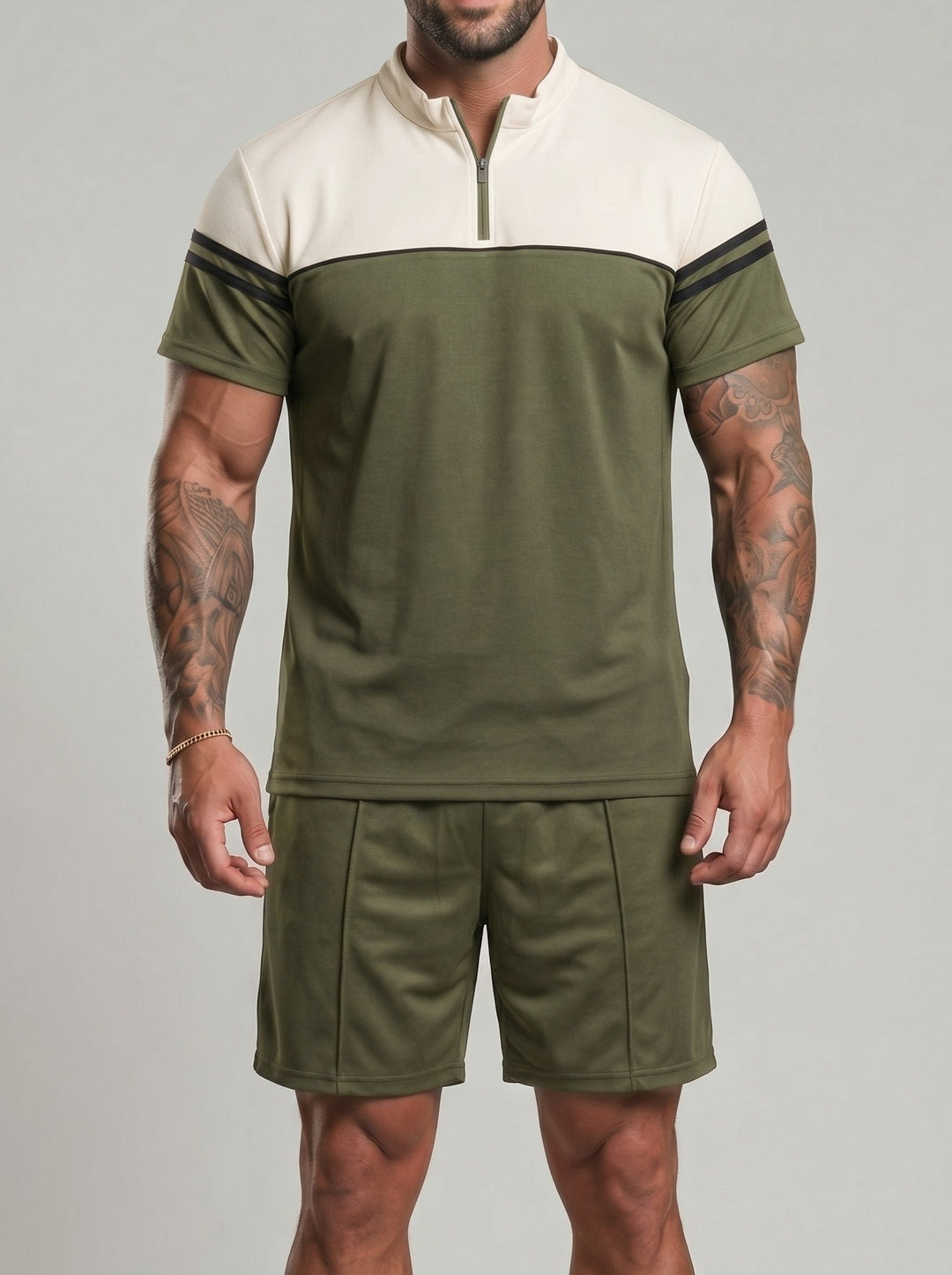 Ensemble t-shirt demi-zip et short vert olive, vue portée de face
