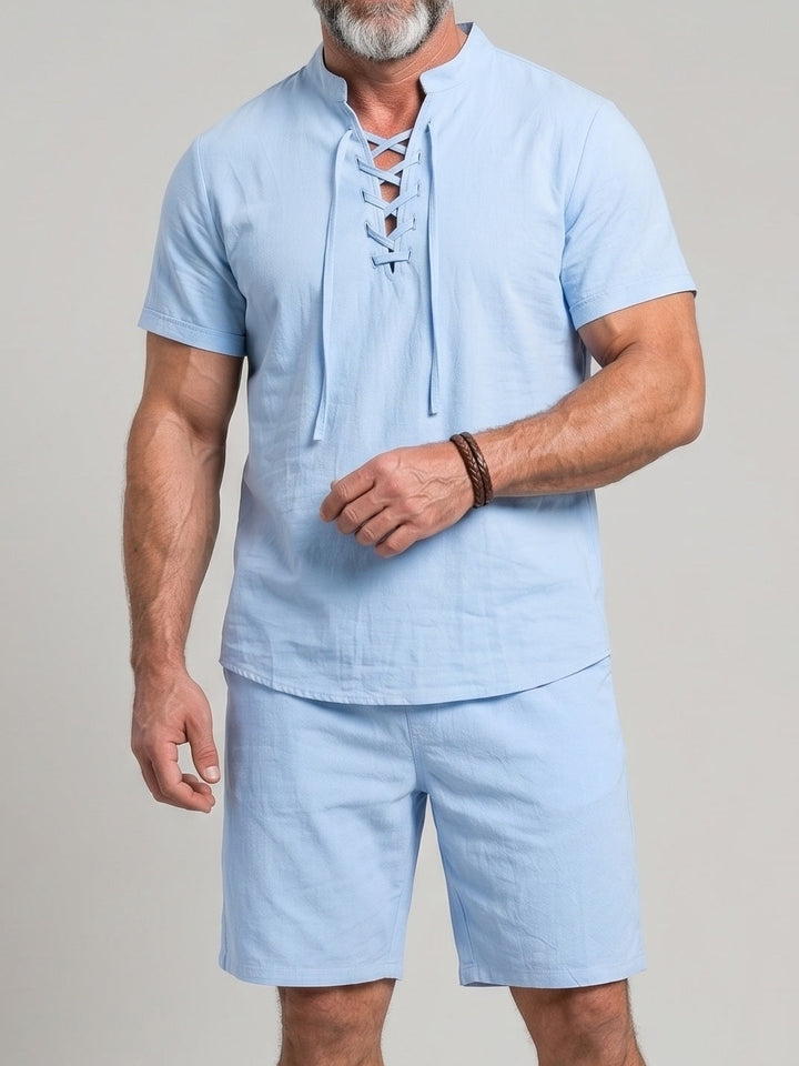 Ensemble haut à lacets et short, porté