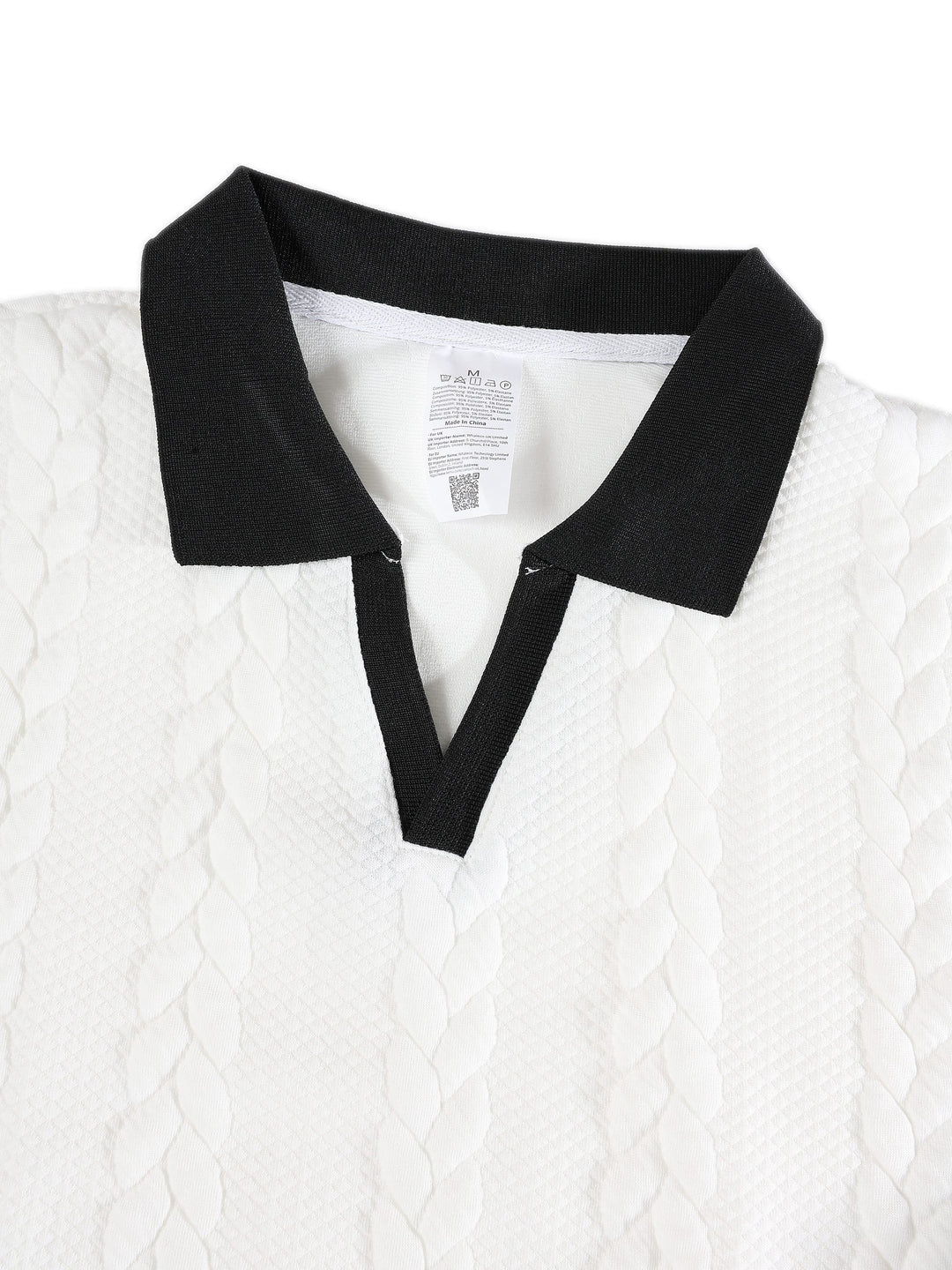 Polo texturé à bordures contrastées — vue complémentaire du produit.