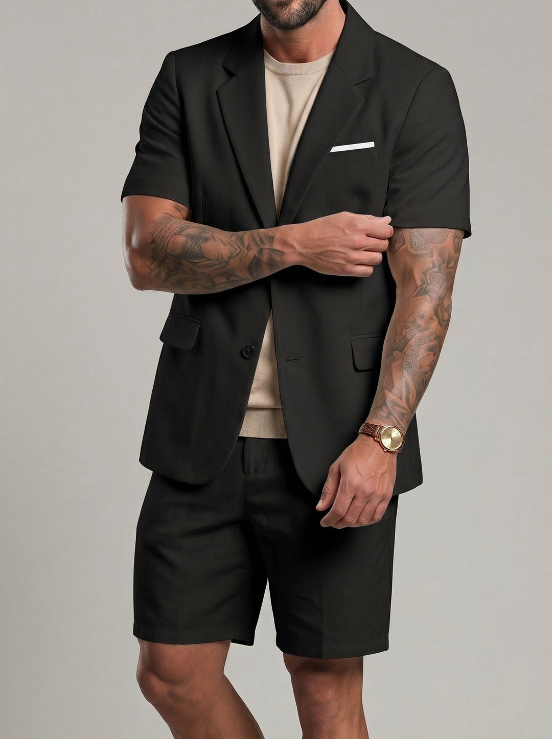 Ensemble blazer et short noir, vue portée de face
