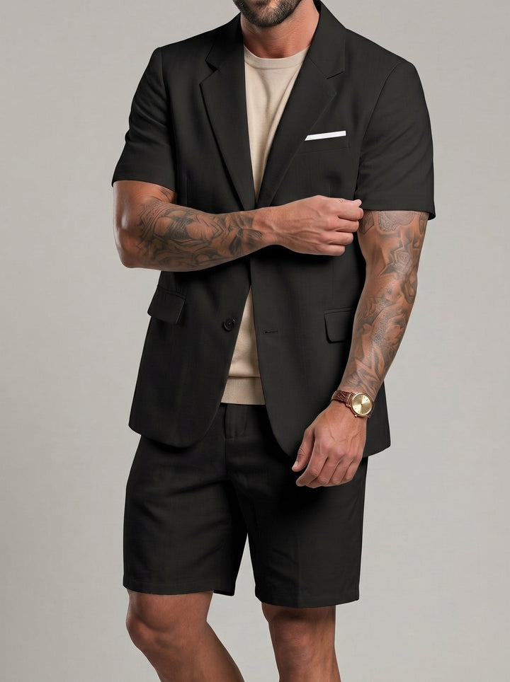 Ensemble blazer et short noir, vue portée de face