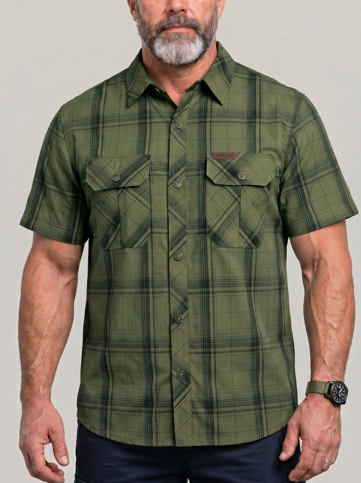 Chemise à carreaux vert militaire, vue portée de face