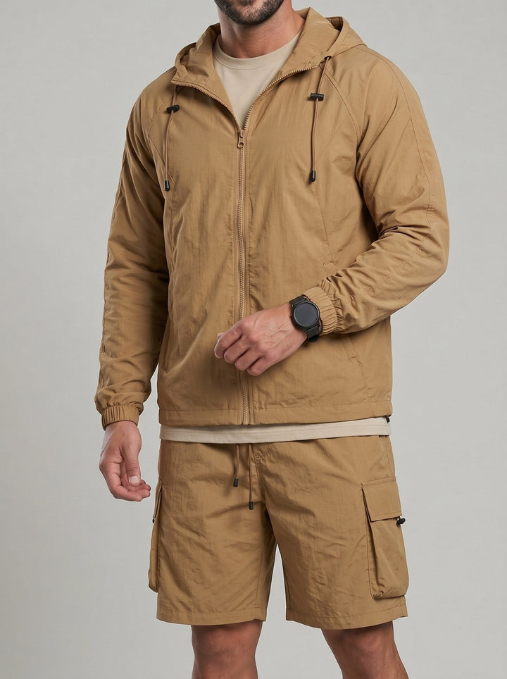 Ensemble veste capuche short, porté