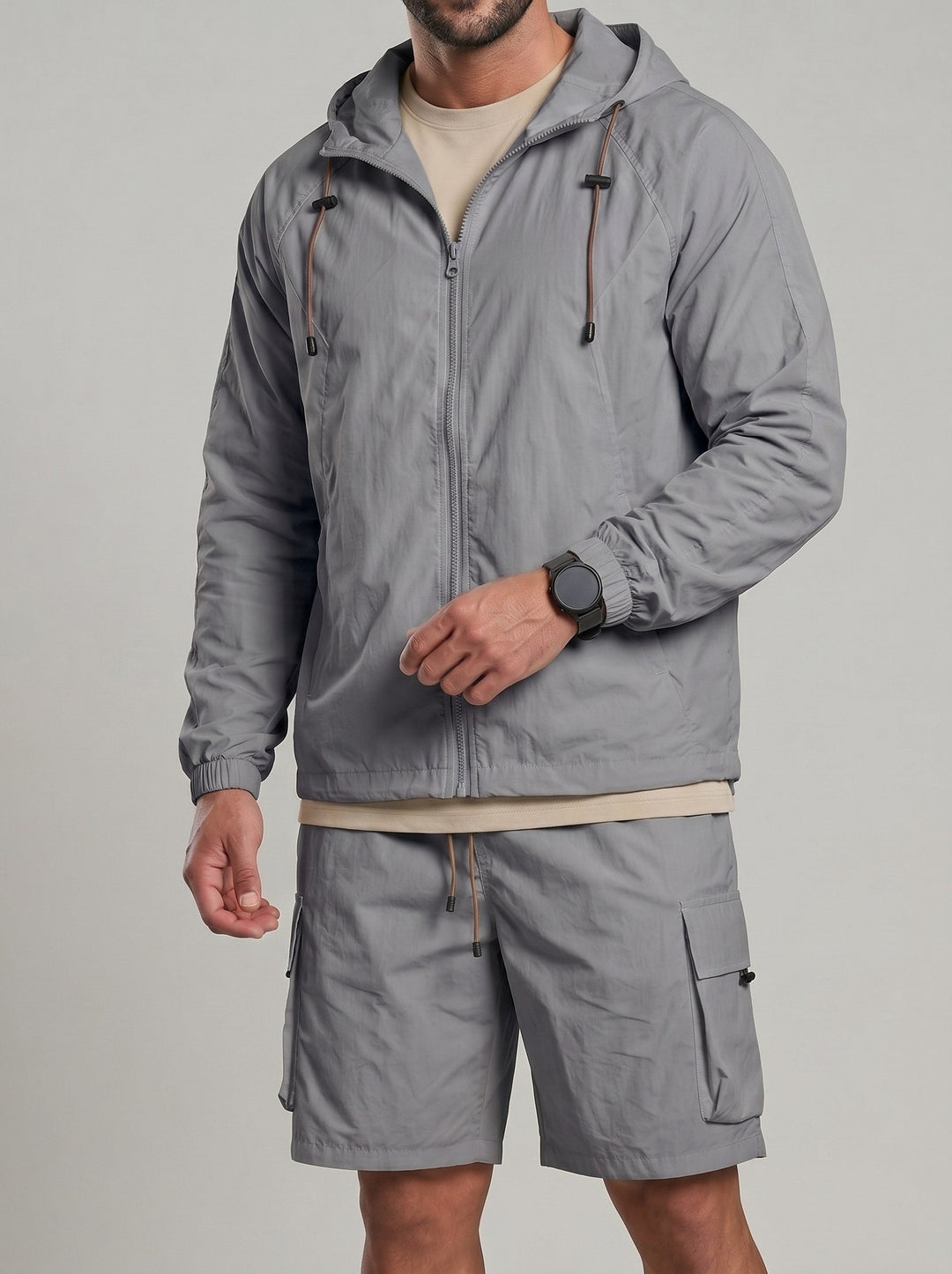 Ensemble veste capuche short, porté