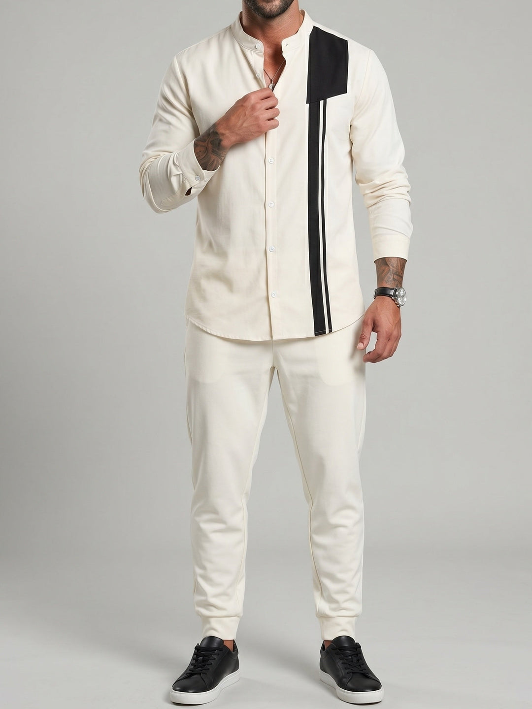 Ensemble haut imprimé et pantalon — vue principale du produit.