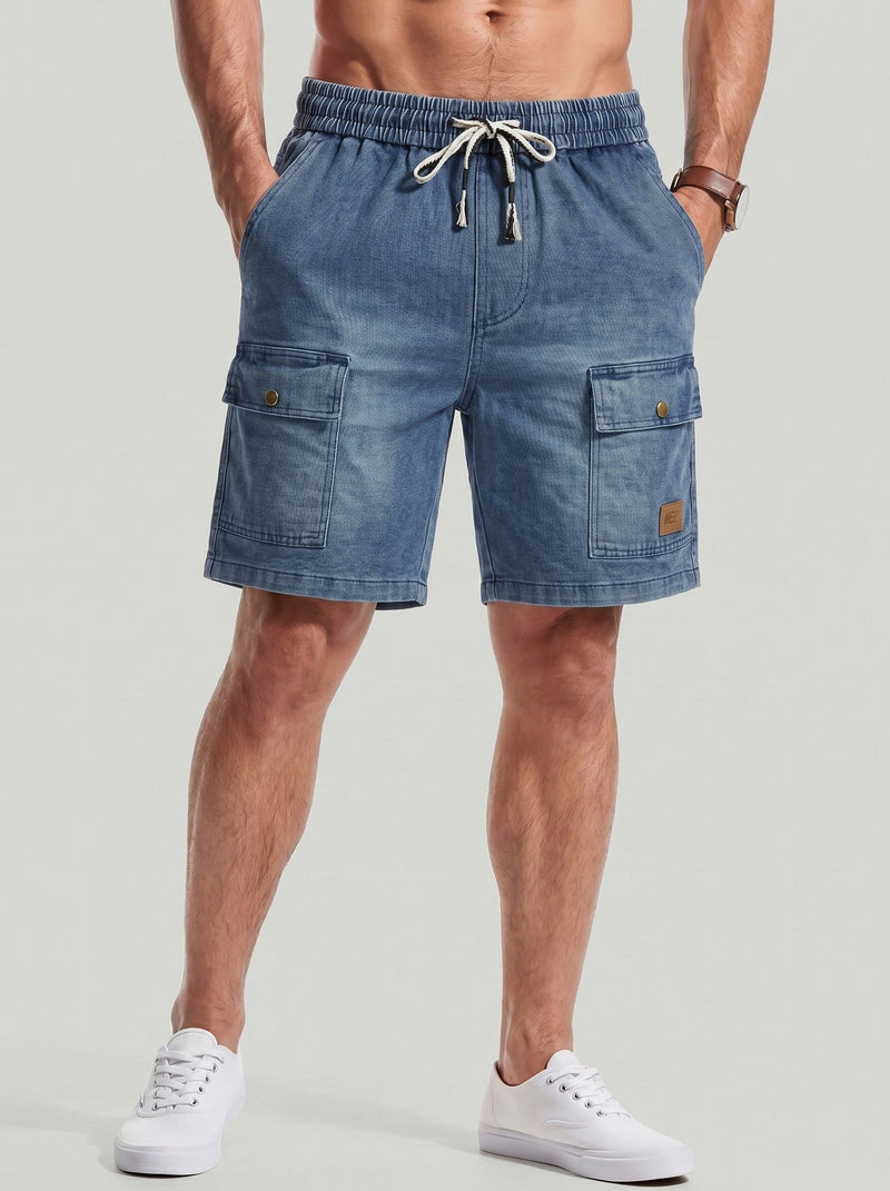 Short délavé utilitaire bleu, vue portée de face
