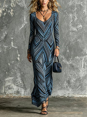Robe maxi bleue et noire, vue de face