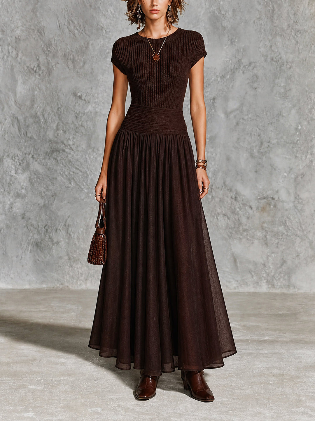 Robe maxi brun foncé, vue de face